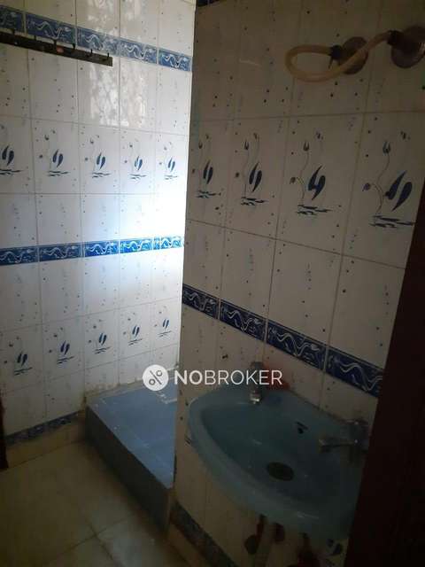 3 BHK Flat For Sale  In Hari Nagar