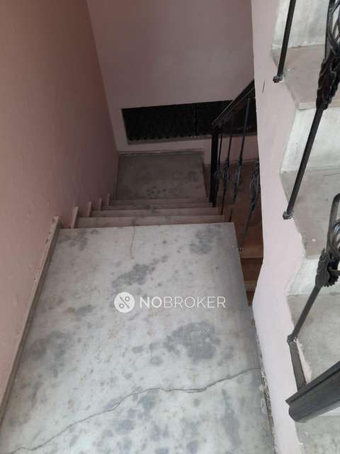 3 BHK Flat For Sale  In Hari Nagar