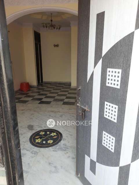 3 BHK Flat For Sale  In Hari Nagar