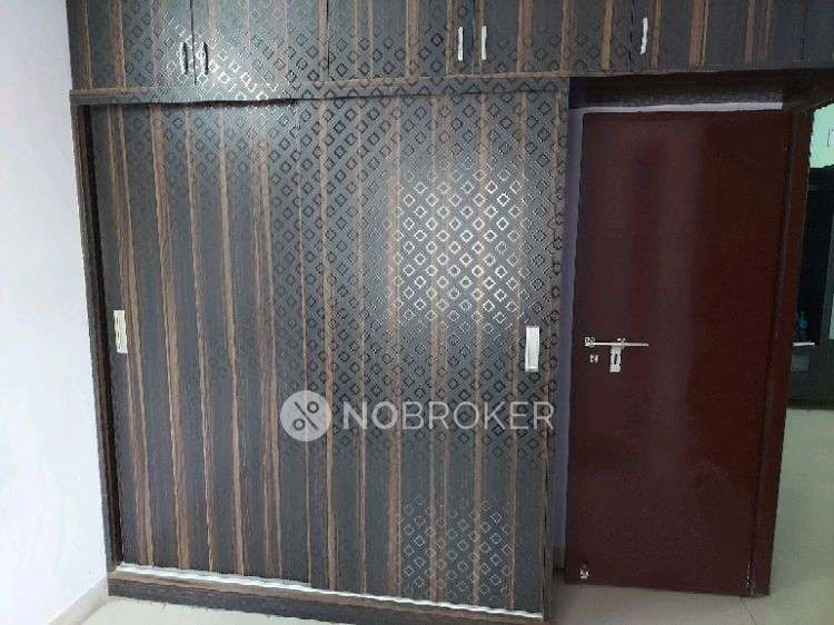 2 BHK Flat In Castle 222 Flats For Sale  In Korattur, 