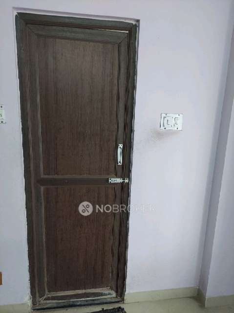 2 BHK Flat In Castle 222 Flats For Sale  In Korattur, 