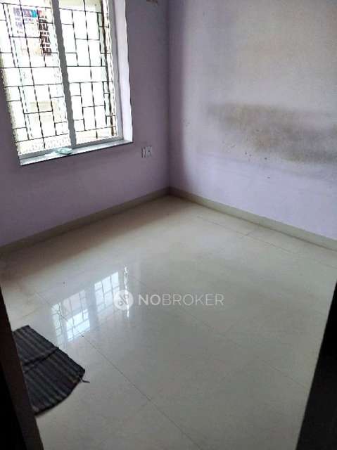 2 BHK Flat In Castle 222 Flats For Sale  In Korattur, 