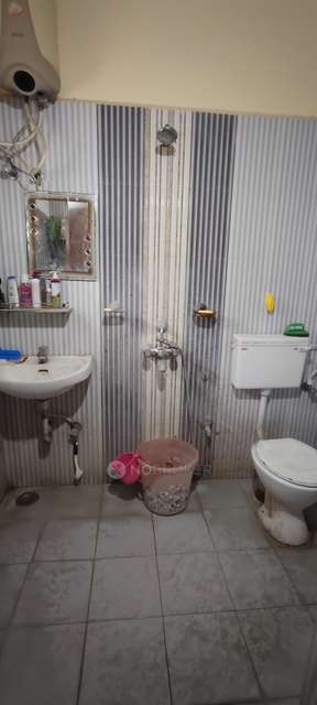 2 BHK Flat In Meridian Pride For Sale  In Alwal