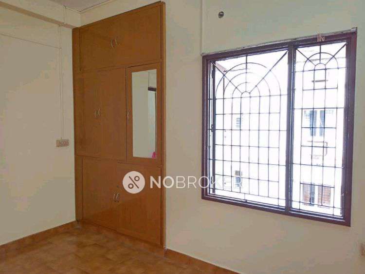 2 BHK Flat In Mgmflats For Sale  In Virugambakkam