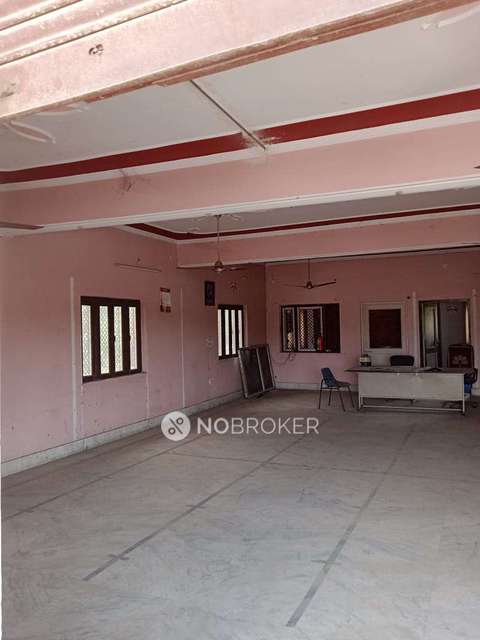 Showroom in Chhapraula, Ghaziabad for Rent 