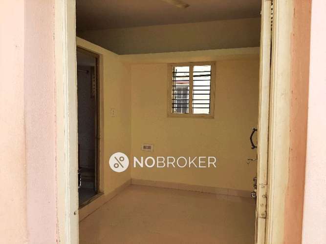 1 RK Flat for Rent  In J. P. Nagar