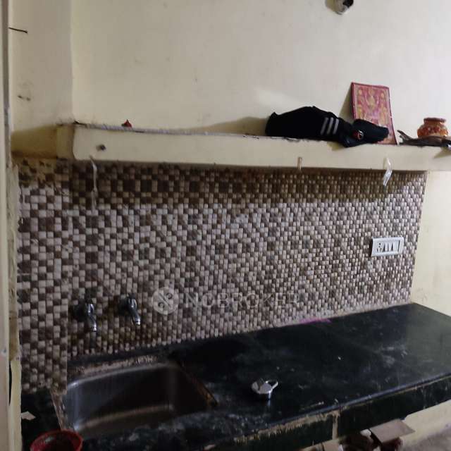 1 RK House for Rent  In Bhikaji Cama Place