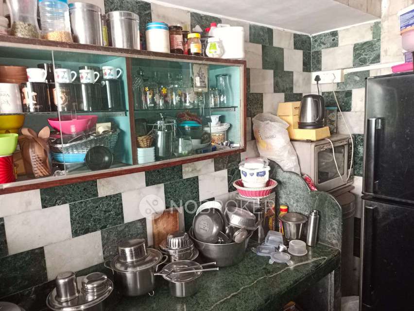 2 BHK Flat In Valmiki Nagar For Sale  In Thane East