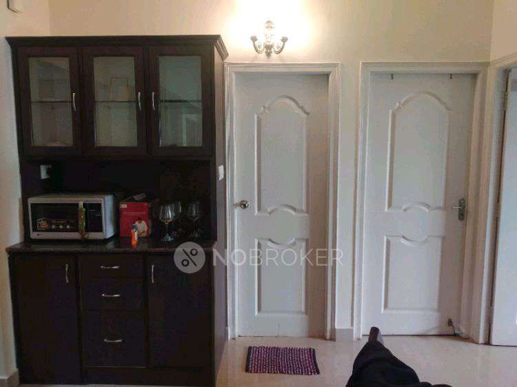 Single Room for Male In 2 BHK  In Standalone Building  In Btm Layout