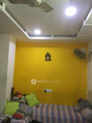 4+ BHK House For Sale  In  New Nallakunta