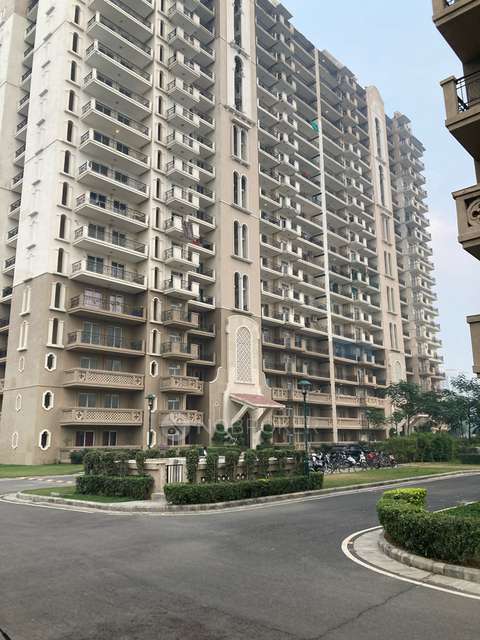 3 BHK Flat In Express Greens  For Sale  In Imt Manesar