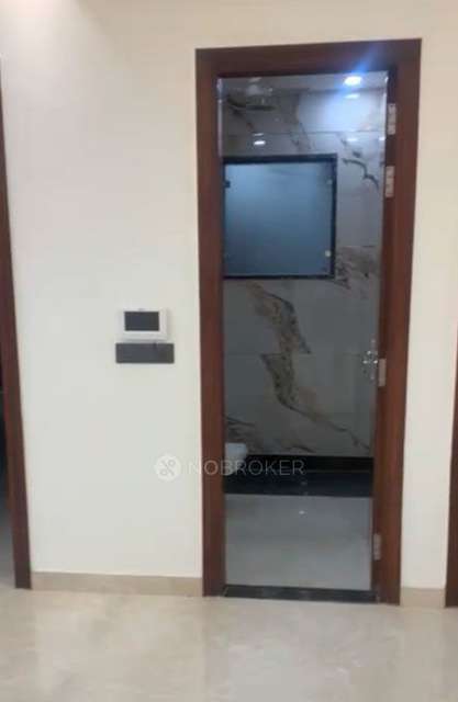 4 BHK Villa In Dwarkadheesh Apartment for Rent  In Sector 20, Rohini