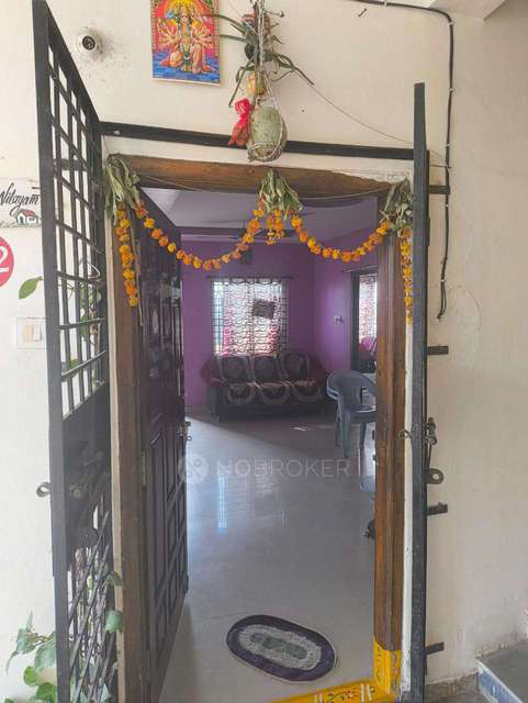 2 BHK Flat In Sidhi Vinayaka Diamond Apartment  For Sale  In Padmarao Nagar