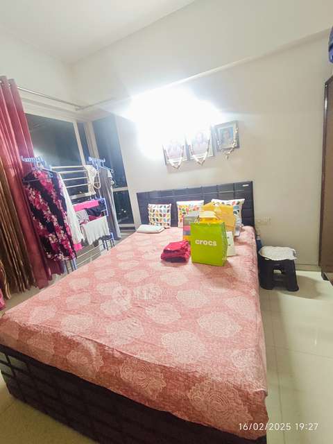 2 BHK Flat In Kalpataru Crest For Sale  In Bhandup West