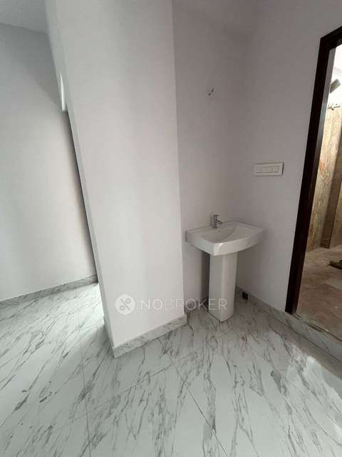 2 BHK Flat In Lakshmi Hill View For Sale  In Bedarahalli