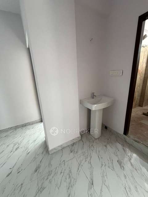 2 BHK Flat In Lakshmi Hill View For Sale  In Bedarahalli