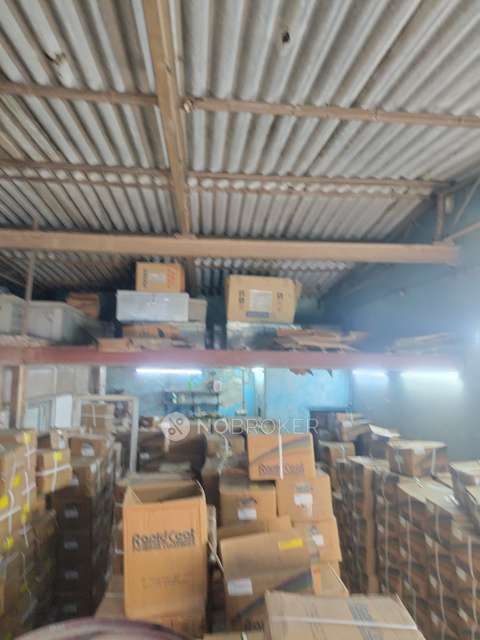 Godown/Warehouse in Andheri East, Mumbai for sale 