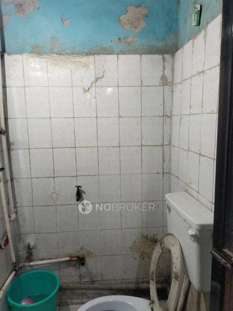 Godown/Warehouse in Andheri East, Mumbai for sale 