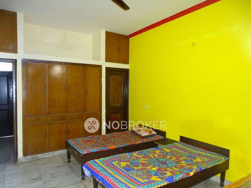 PG for Boys in Badshahpur