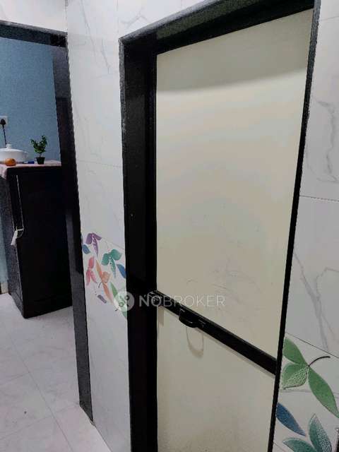 1 BHK Flat In Shahbaz Co-operative Society For Sale  In Thane West