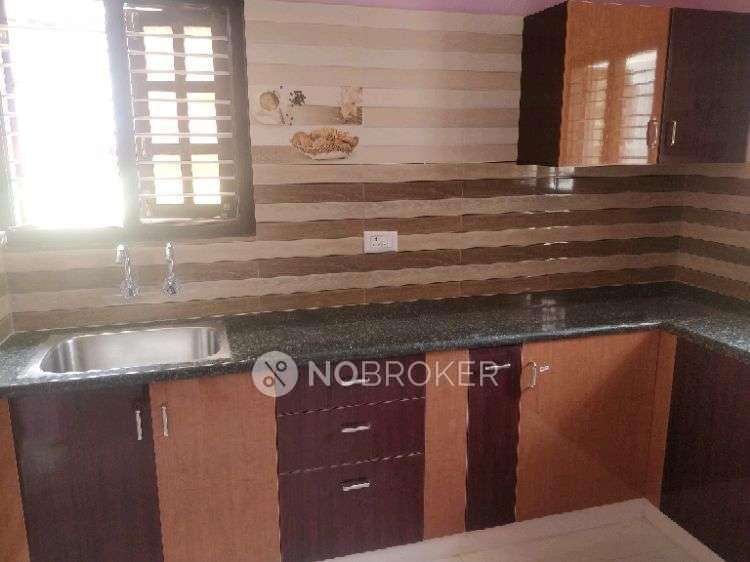 4+ BHK Flat In Standalone Building  For Sale  In Ramamurthy Nagar