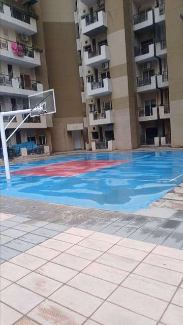 2 BHK Flat In Nimbus Express Park View For Sale  In Yamuna Expressway