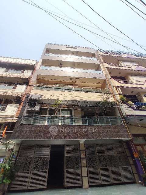 2 BHK Flat In Rwa Amritpuri B, Garhi for Rent  In East Of Kailash