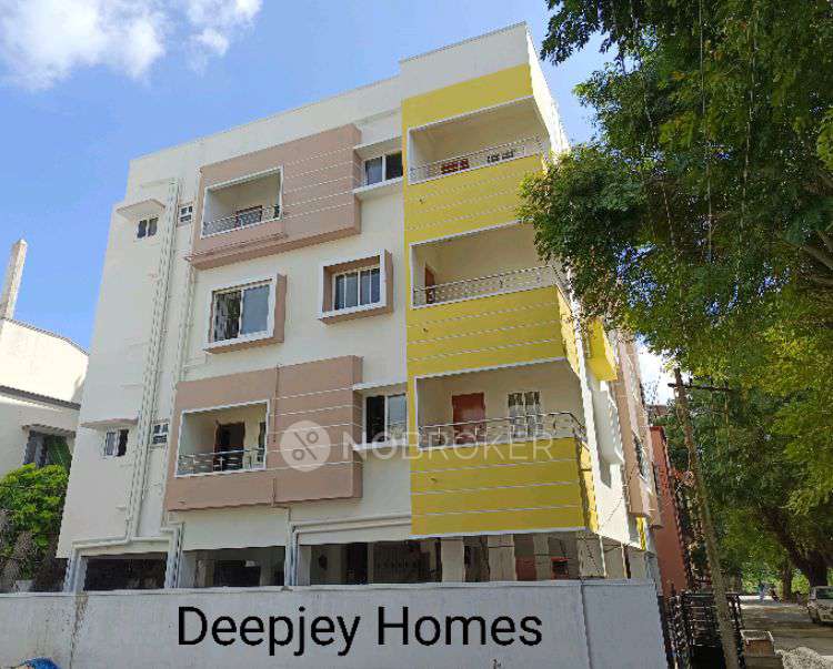 2 BHK Flat In Deepjey Homes For Sale  In Medavakkam