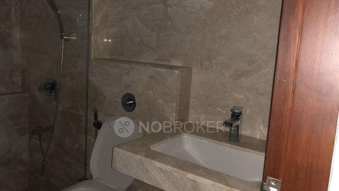 2 BHK Flat In Amanora Gateway Towers For Sale  In Hadapsar