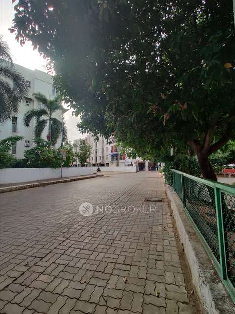 2 BHK Flat In S&p Essense For Sale  In Kil Ayanambakkam