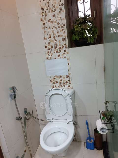 4 BHK Flat In Shatabdi Vihar For Sale  In Sector 61