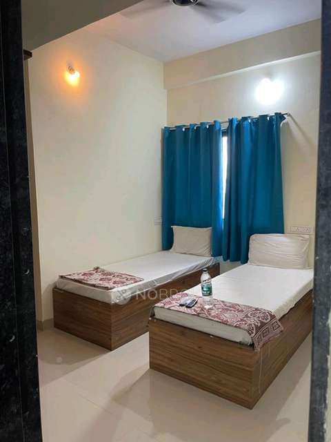 PG for Girls in Kharadi