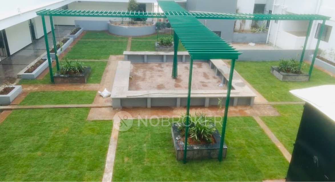 2 BHK Flat In White Breeze Apartment For Sale  In White Breeze