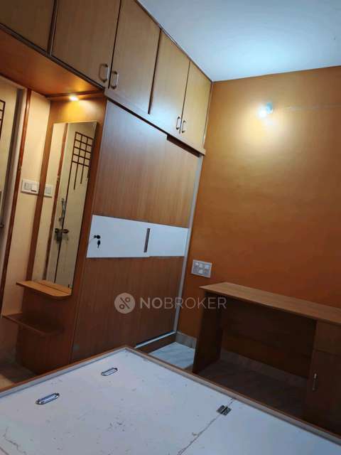 2 BHK Flat In Golden Enclave for Lease  In Siddeshwara Layout Rd