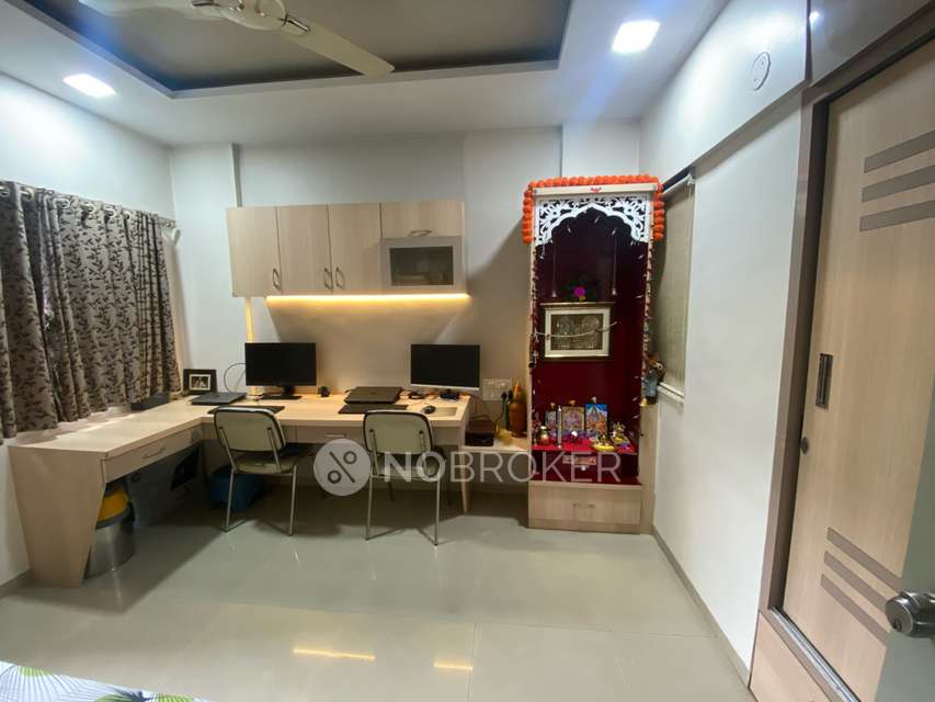 3 BHK Flat In Hillside Apartment for Rent  In Hadapsar