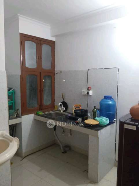 2 BHK Flat For Sale  In Okhla