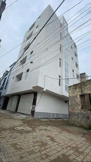 3 BHK Flat In Apartment For Sale  In Ashok Vihar Phase Iii Extension 