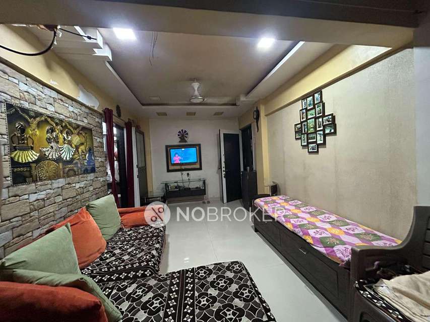 1 BHK Flat In Manju Niketan Apartment For Sale  In Goregaon West