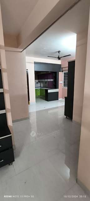 2 BHK Flat In S. V. Shantiniketan, Venkatadhri Nagar For Sale  In Venkatadhri Nagar
