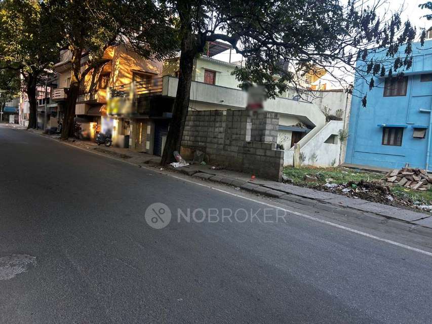 Industrial Building in  Kumaraswamy Layout, Bangalore for Rent 