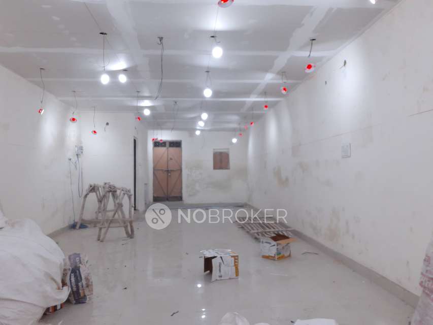 Shop in Shastri Nagar, Delhi for Rent 