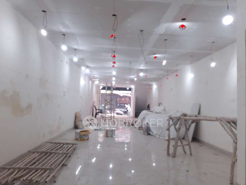 Shop in Shastri Nagar, Delhi for Rent 