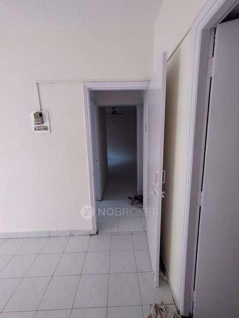 2 BHK Flat In Nancy Garden Co-op Hsg Soc for Rent  In Borade Nagar, Wanowrie