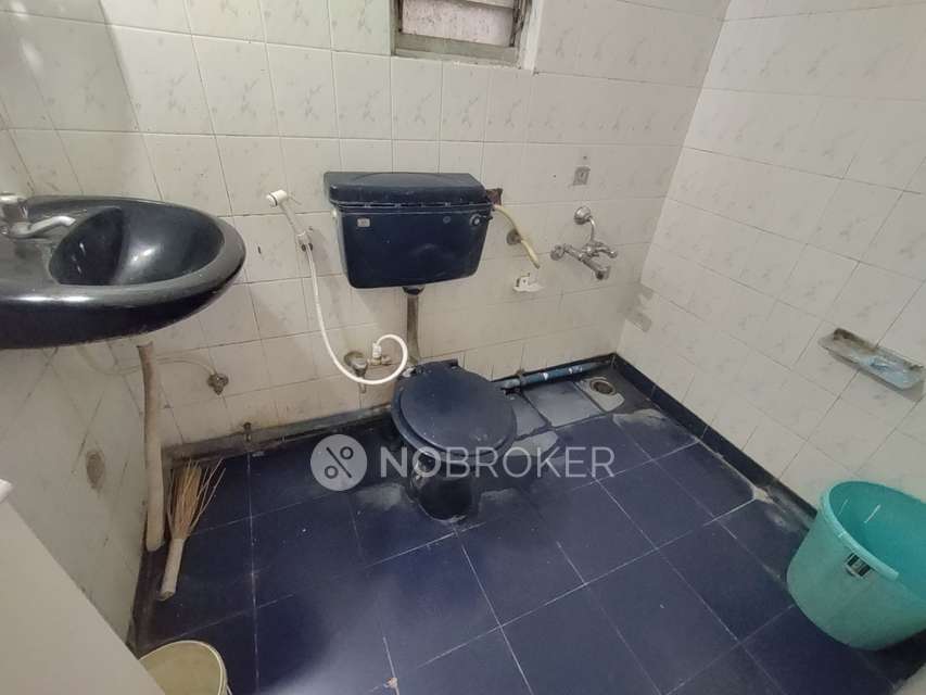 2 BHK Flat In Nancy Garden Co-op Hsg Soc for Rent  In Borade Nagar, Wanowrie