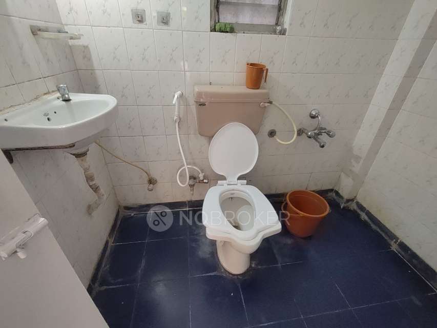 2 BHK Flat In Nancy Garden Co-op Hsg Soc for Rent  In Borade Nagar, Wanowrie