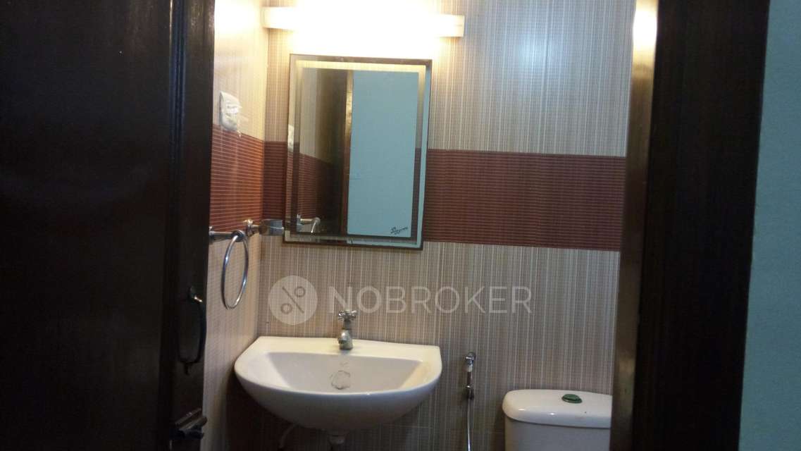 3 BHK Flat In Sarigama Enclave For Sale  In Palavakkam