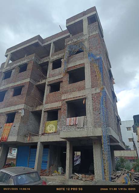 1 BHK Flat For Sale  In Baby&#39;s English School