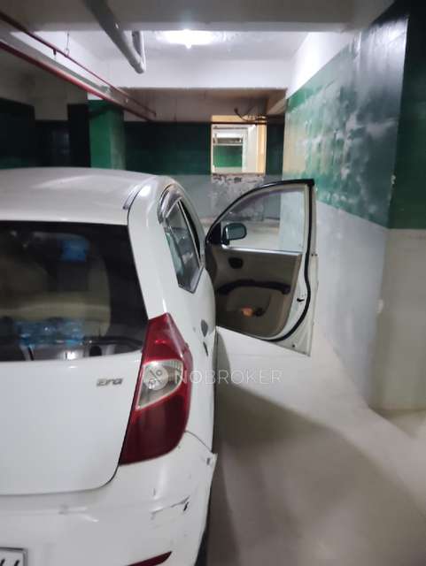 2 BHK Flat In Gaur City 7th Avenue For Sale  In Sector 4, Greater Noida