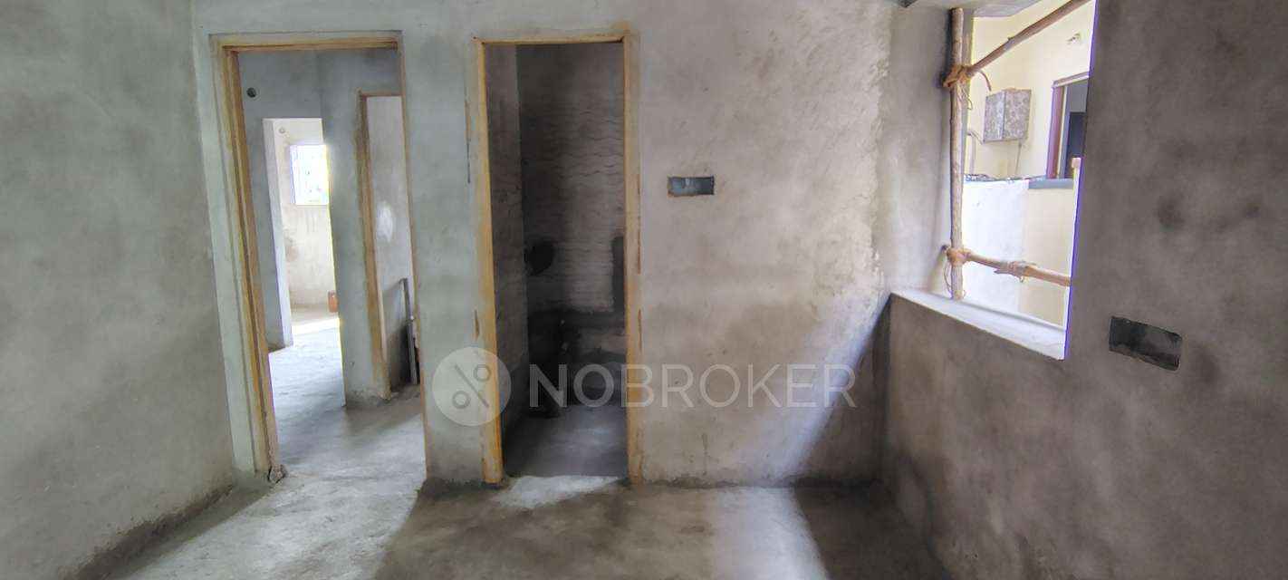 2 BHK Flat In Elite Residency For Sale  In Bolarum