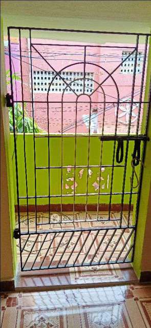 1 BHK House For Sale  In Moggappair West